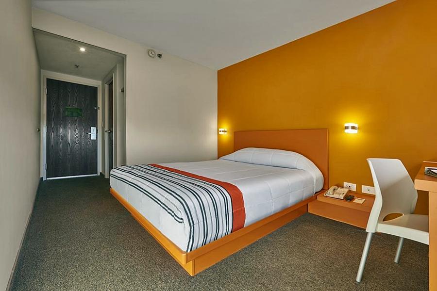 City Express Junior By Marriott Leon Centro De Convenciones Exteriör bild