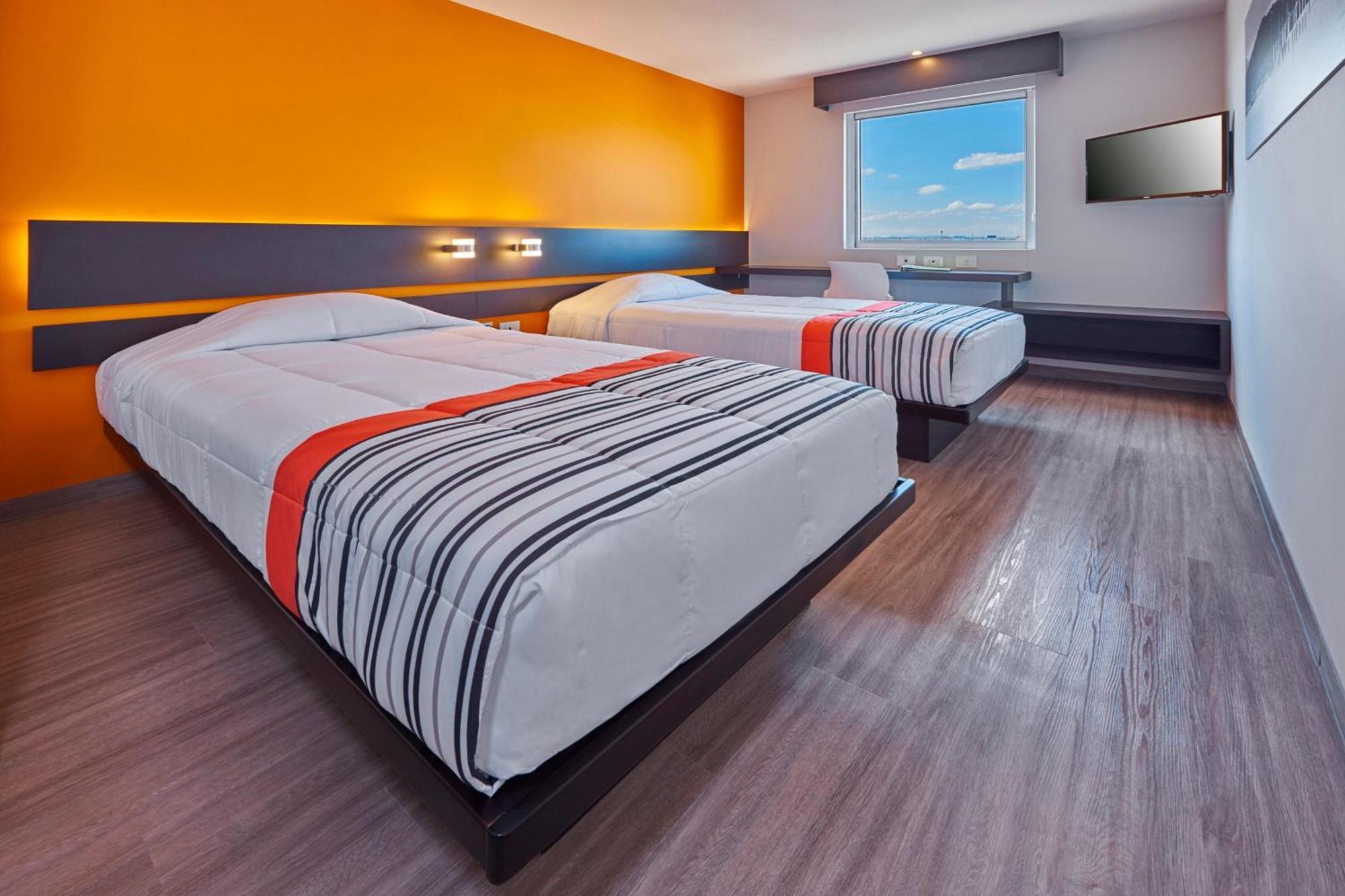 City Express Junior By Marriott Leon Centro De Convenciones Exteriör bild